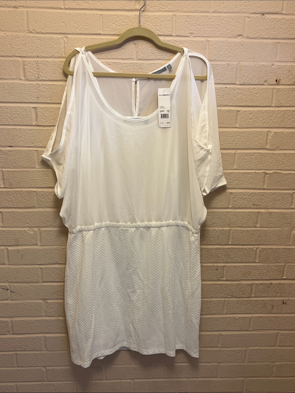 NY Collection Cold Shoulder White Dress. Sz 1X